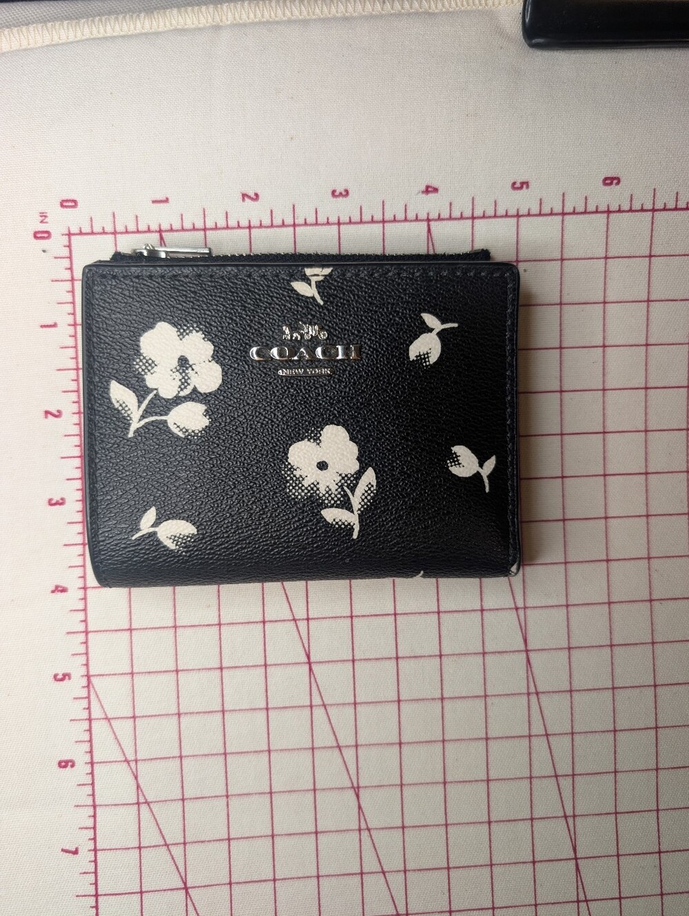 Coach Black and White Floral Bifold Wallet CP426